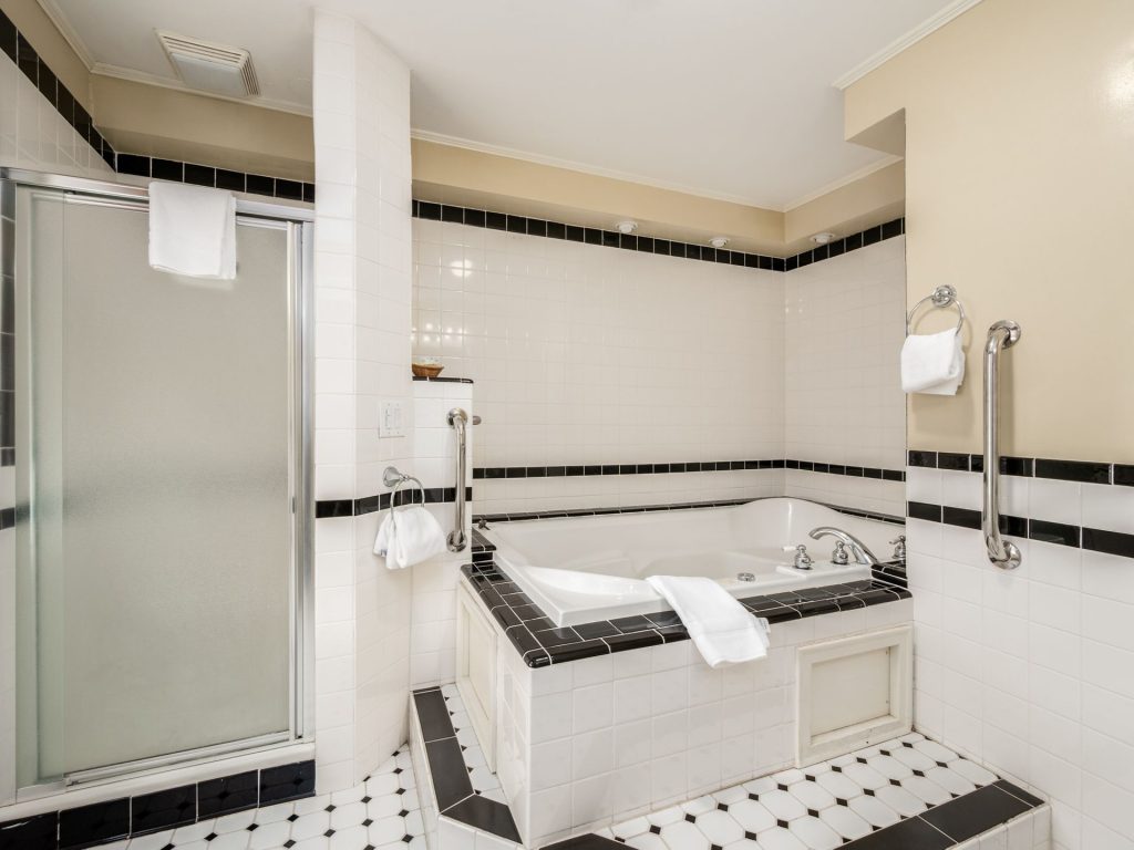 Image showcasing Lafayette Penthouse Suite - The Lafayette Hotel